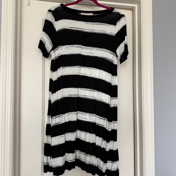 LOFT Black and White Striped Mini Dress - Picture 1 of 2